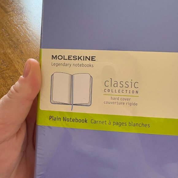 MOLESKINE Classic Hard Cover Notebook Legendary Notebooks Purple Lilac NEW - Picture 2 of 7